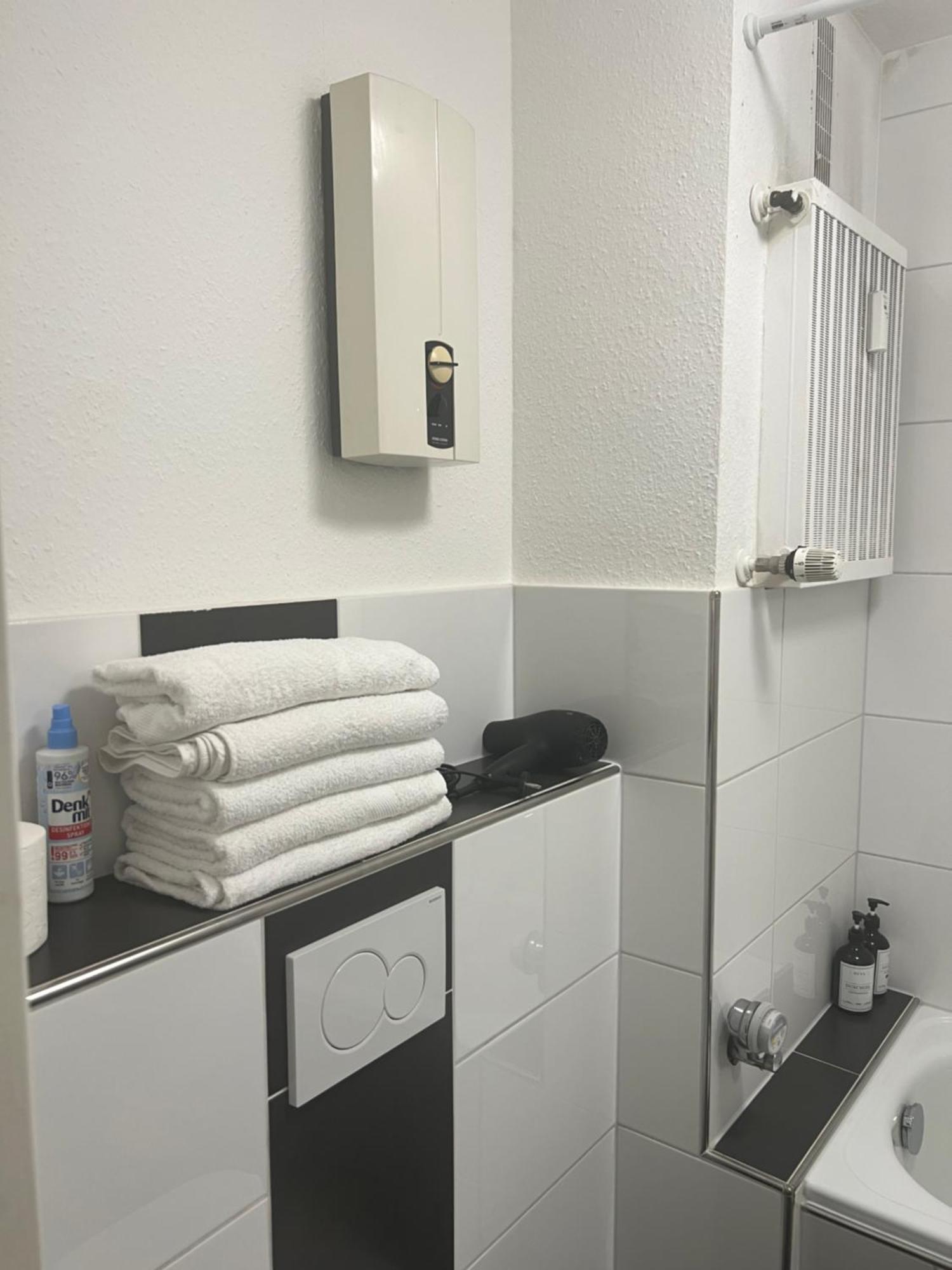 Tmj Apartment 1 Düsseldorf Dış mekan fotoğraf