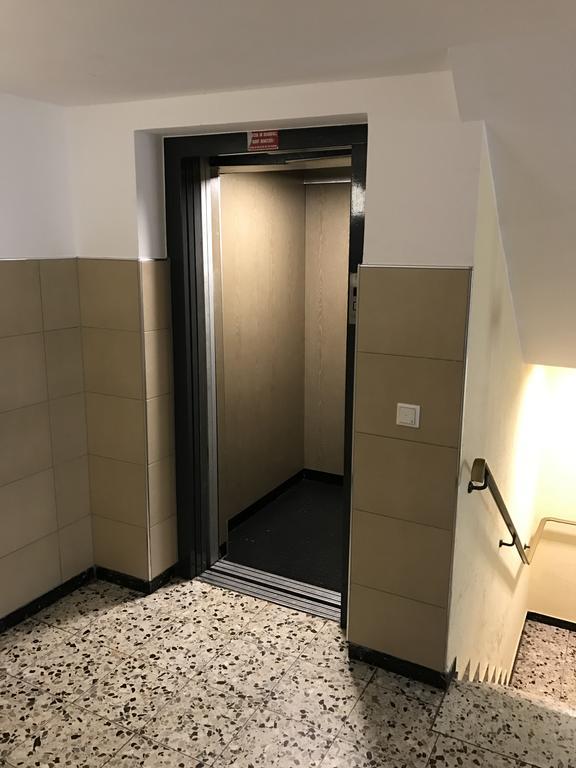 Tmj Apartment 1 Düsseldorf Dış mekan fotoğraf